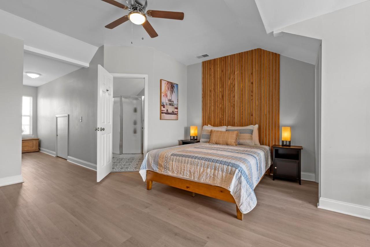 ☆Live On The Water! Lake Palmetto Palm W/ Patio - 10Min To Downtown & Beaches☆ Charleston Exterior foto
