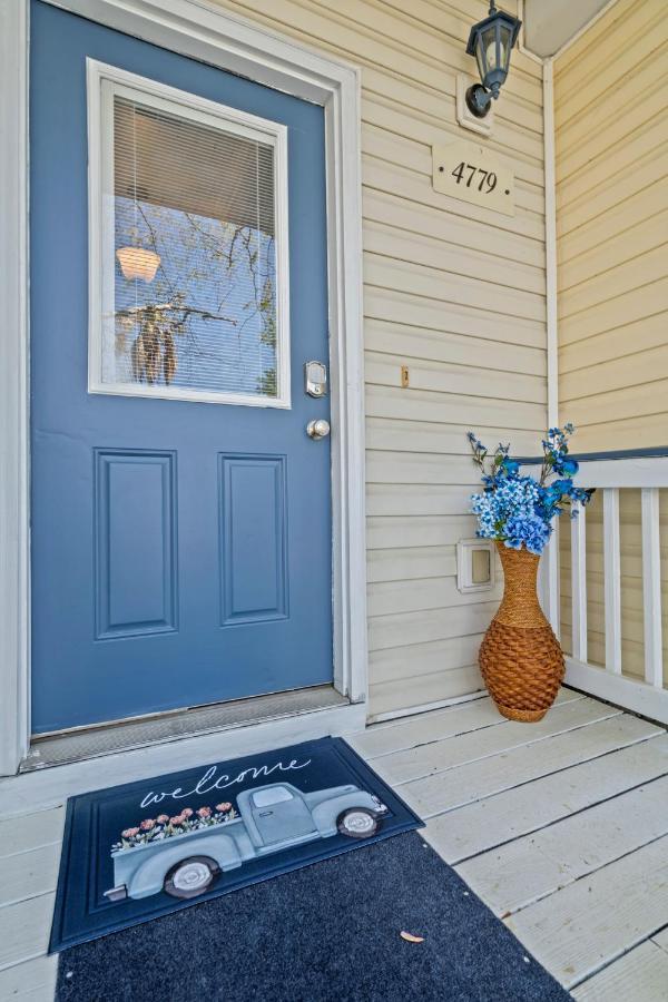 ☆Live On The Water! Lake Palmetto Palm W/ Patio - 10Min To Downtown & Beaches☆ Charleston Exterior foto
